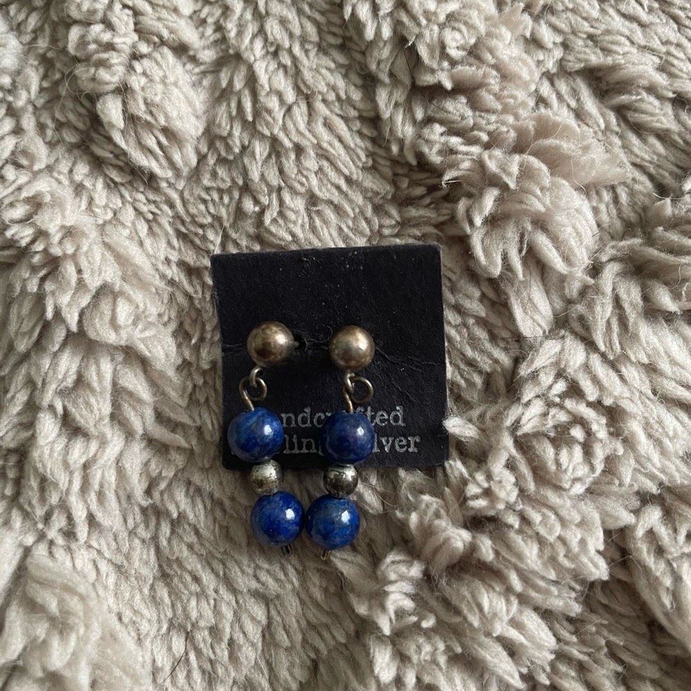 🌸$5/25🌸 - Blue and Silver Beaded Earrings